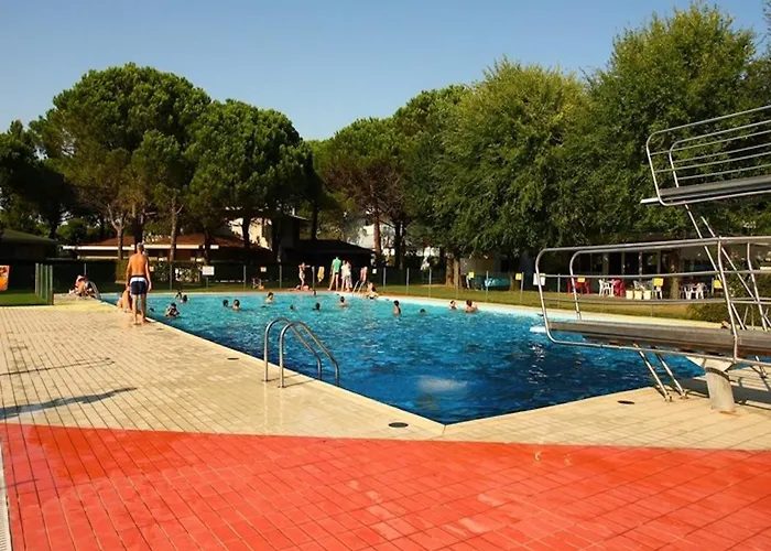 Family Flat In A With 3 Pools-beahost Bibione
