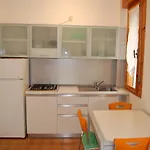 Διαμέρισμα Family Flat In A With 3 Pools-beahost