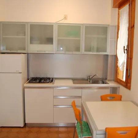 Διαμέρισμα Family Flat In A With 3 Pools-beahost