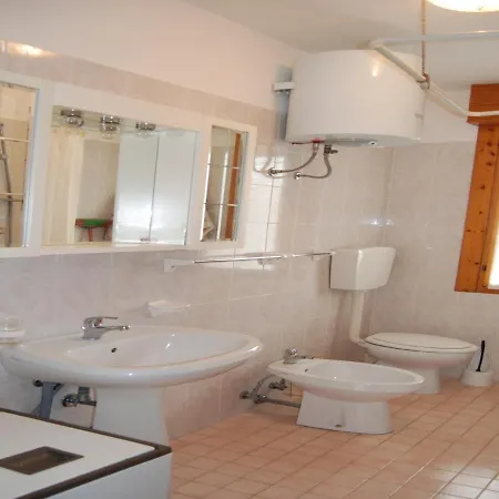 Family Flat In A With 3 Pools-beahost Bibione