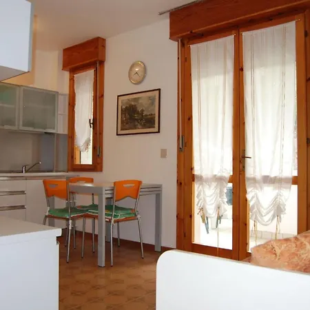 Family Flat In A With 3 Pools-beahost Apartmán *