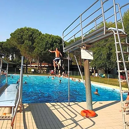 Family Flat In A With 3 Pools-beahost Apartmán