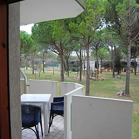 Family Flat In A With 3 Pools-beahost * Bibione