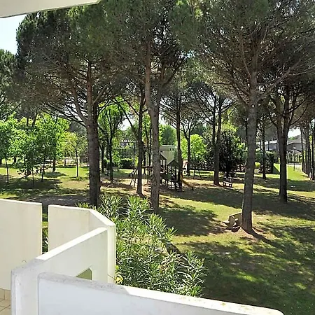 Family Flat In A With 3 Pools-beahost