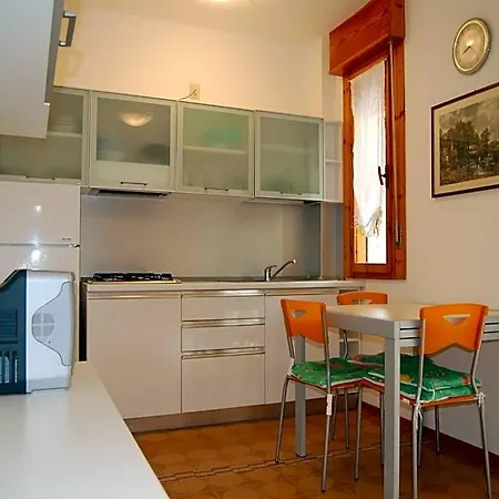 Family Flat In A With 3 Pools-beahost